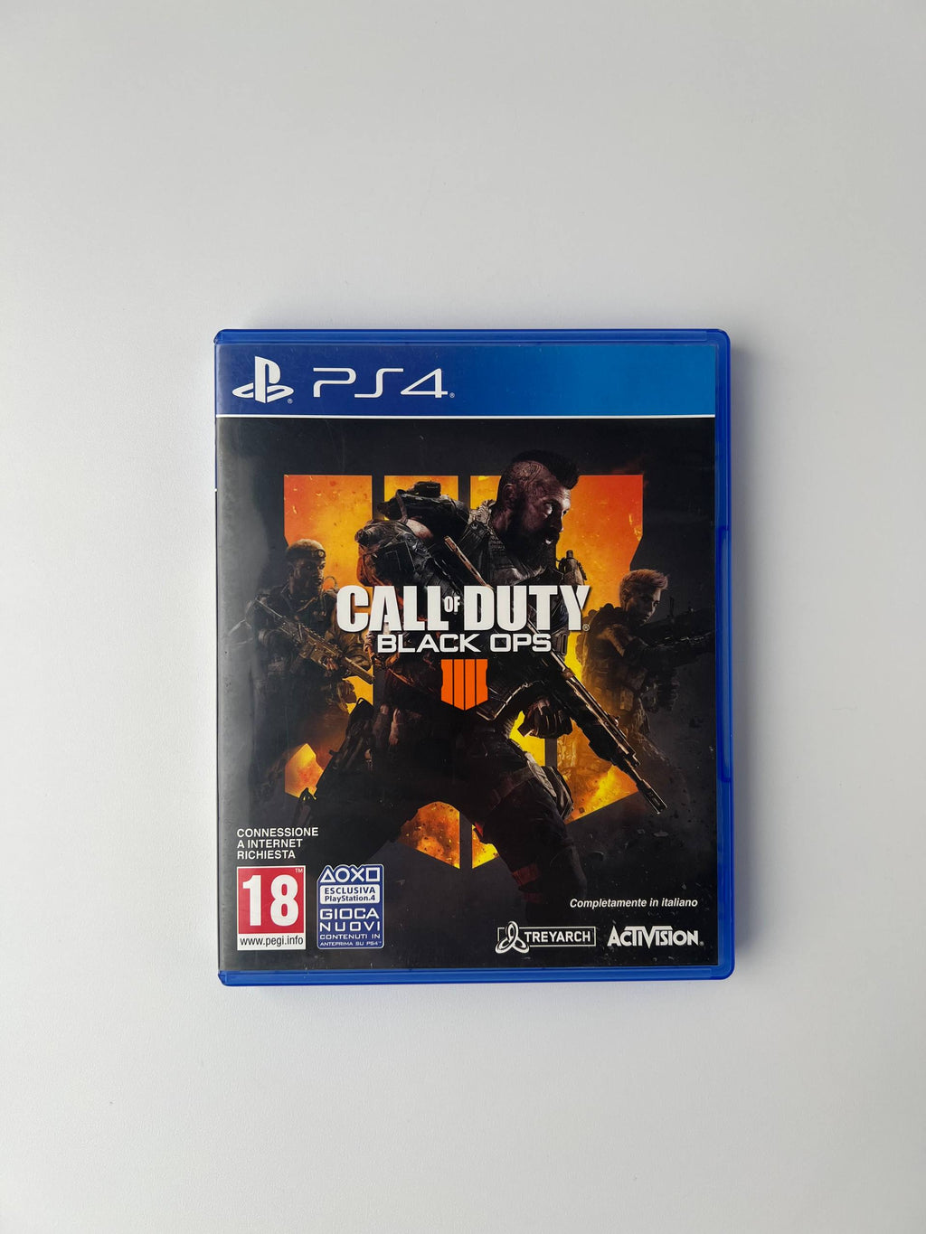 Call Of Duty Black Ops 4 per PlayStation 4 usato copertina frontale