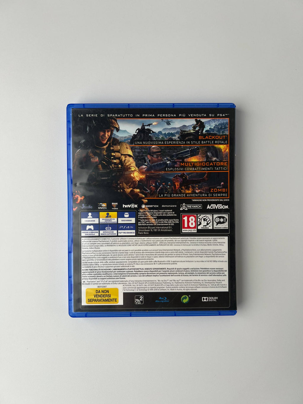 Call Of Duty Black Ops 4 per PlayStation 4 usato copertina retro